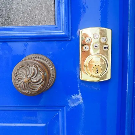 Casa Azul Da Beija Furnas (Azores)